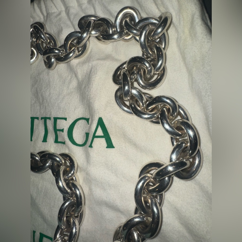 Bottega Venata Chain Cassette Bag - Picture 17 of 17